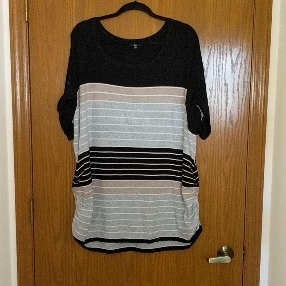 Knit shirt NWOT